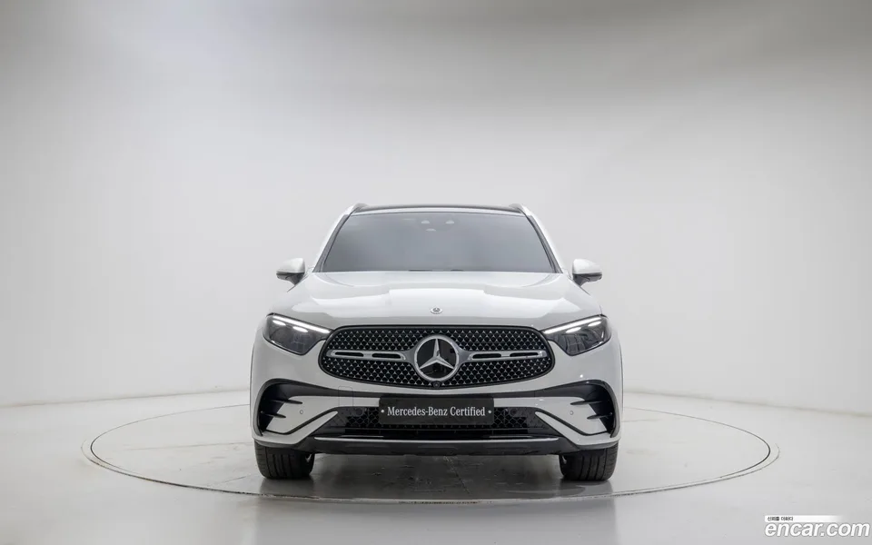 Mercedes-Benz GLC-Class GLC300 4MATIC AMG Line 2025 — миниатюра 3