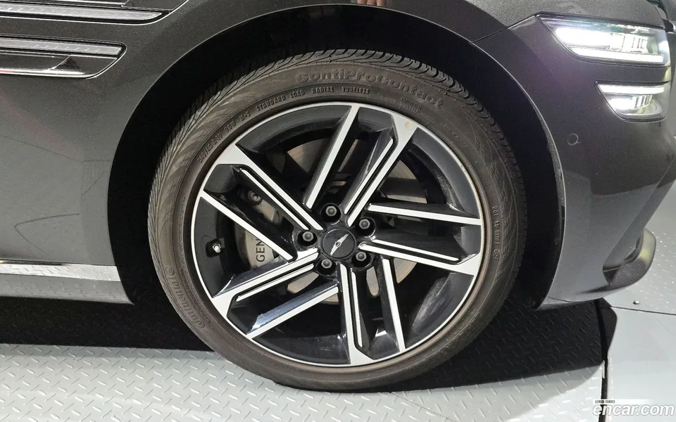 Genesis G80 2.5 AWD 2024 — миниатюра 2