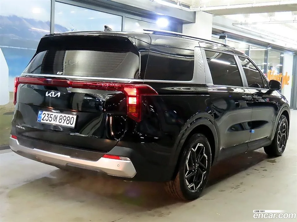 Kia Carnival 9 2025 — миниатюра 2