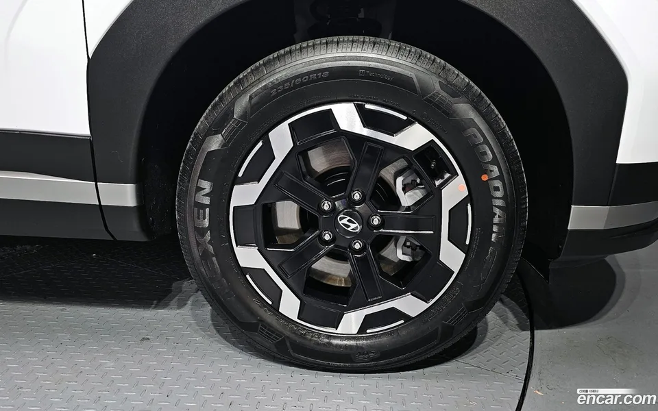 Hyundai SantaFe 2.5T 2WD 2025 — миниатюра 5