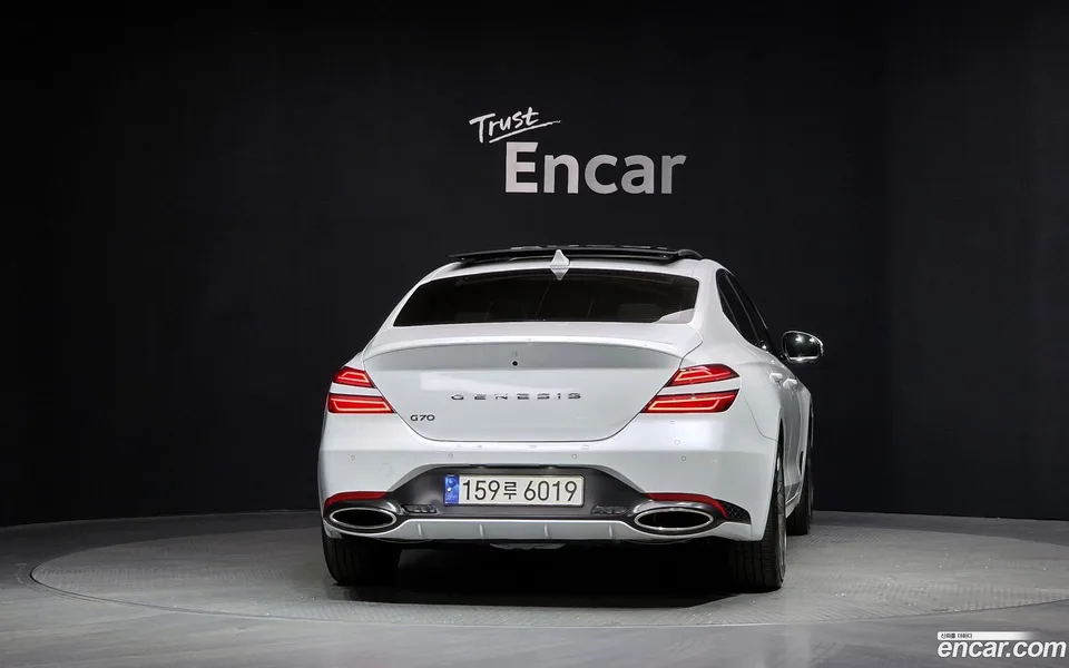 Genesis G70 2.5T 2WD 2024 — миниатюра 4