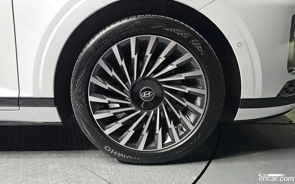 Hyundai Grandeur Hybrid 2024 — миниатюра 2