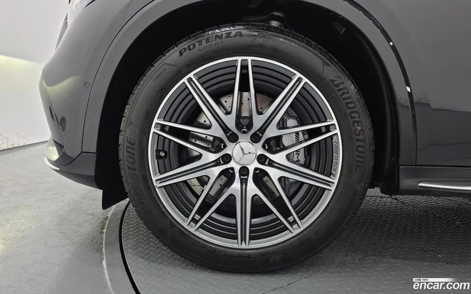 Mercedes-Benz GLC-Class AMG GLC43 4MATIC 2025 — миниатюра 2