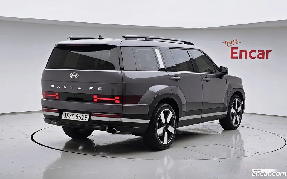 Hyundai SantaFe 2.5T 2WD 2023 — миниатюра 2
