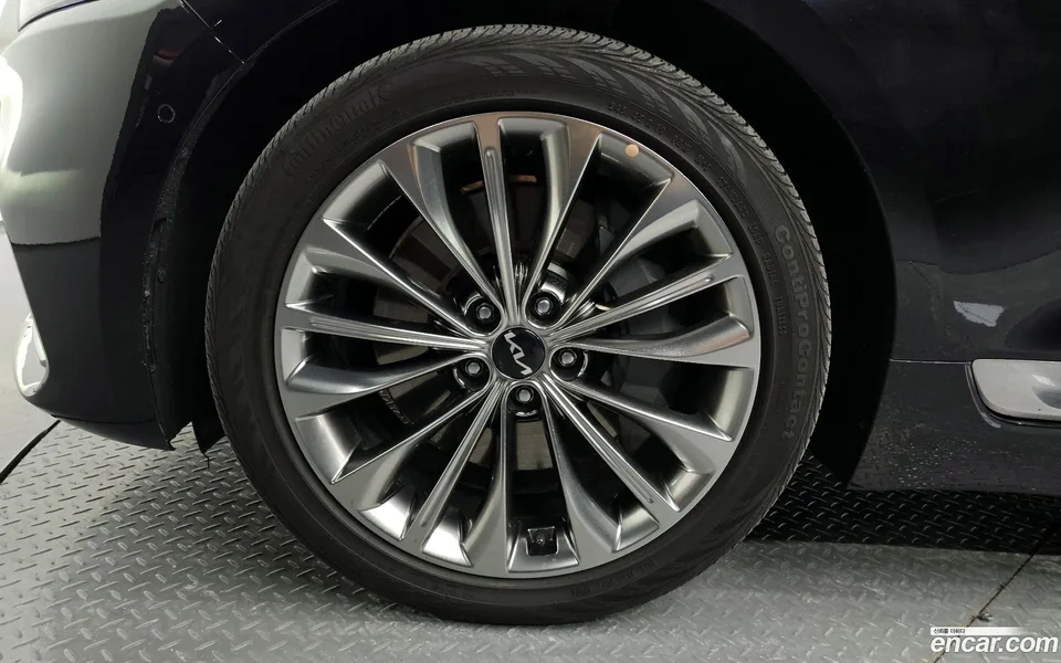 Kia K9 3.8 GDI AWD 2022 — миниатюра 5