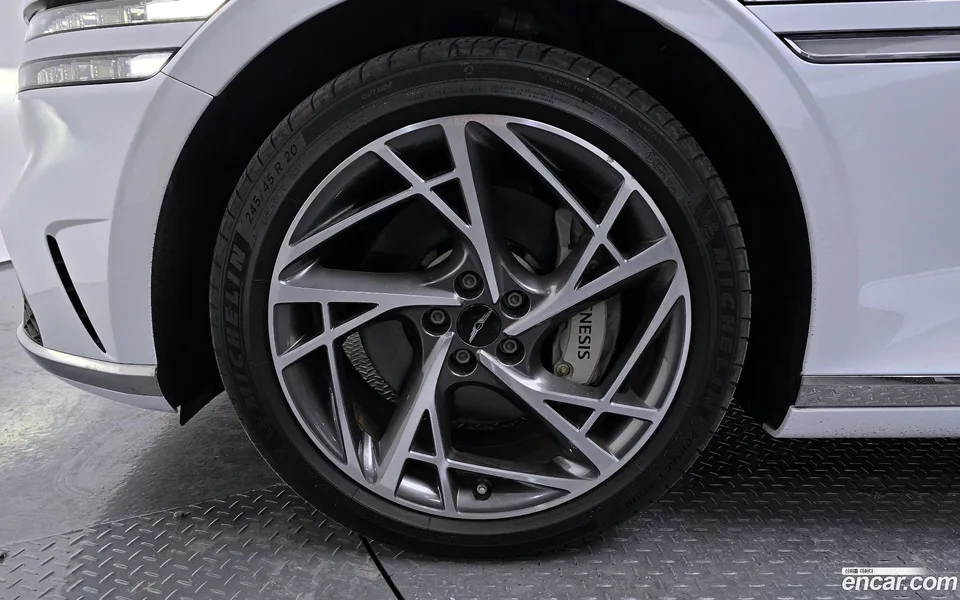 Genesis G90 3.5 2WD 2022 — миниатюра 5