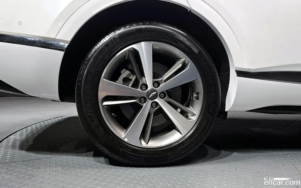 Genesis GV80 2.5T 2WD 2022 — миниатюра 5