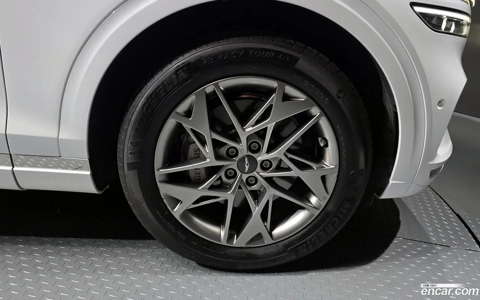 Genesis GV70 2.5T AWD 2023 — миниатюра 2