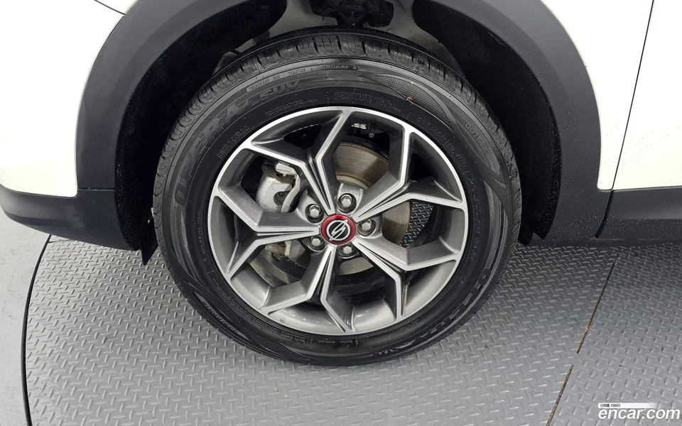 KG Mobility Korando 1.5 2WD R- 2022 — thumbnail 2