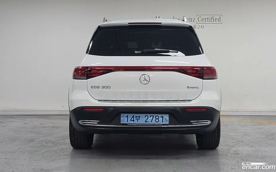 Mercedes-Benz EQB EQB300 4MATIC 2023 — миниатюра 4