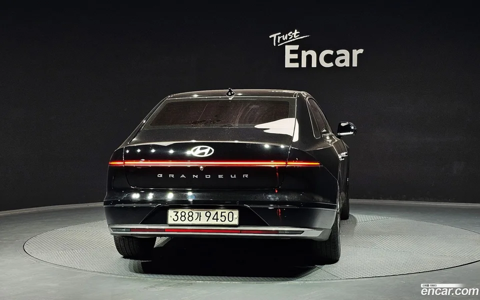 Hyundai Grandeur 2.5 2WD 2023 — миниатюра 4