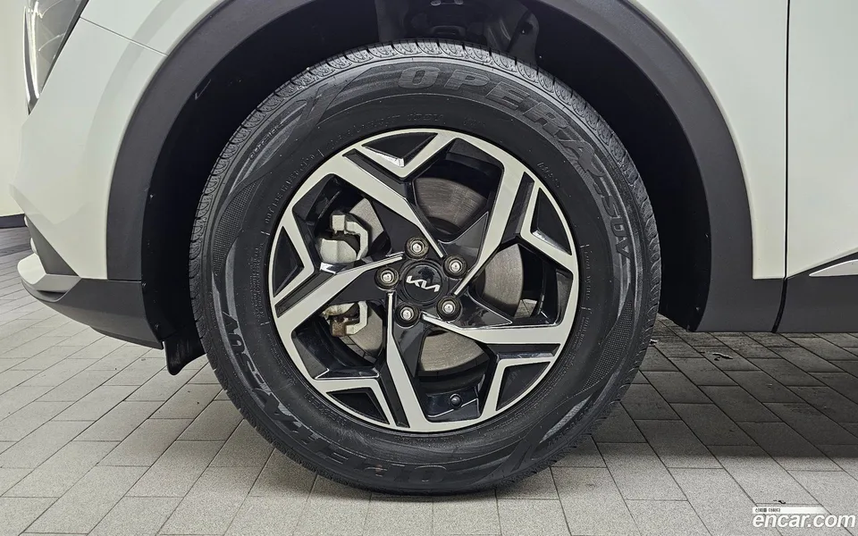 Kia Sportage 1.6 2WD 2022 — миниатюра 2