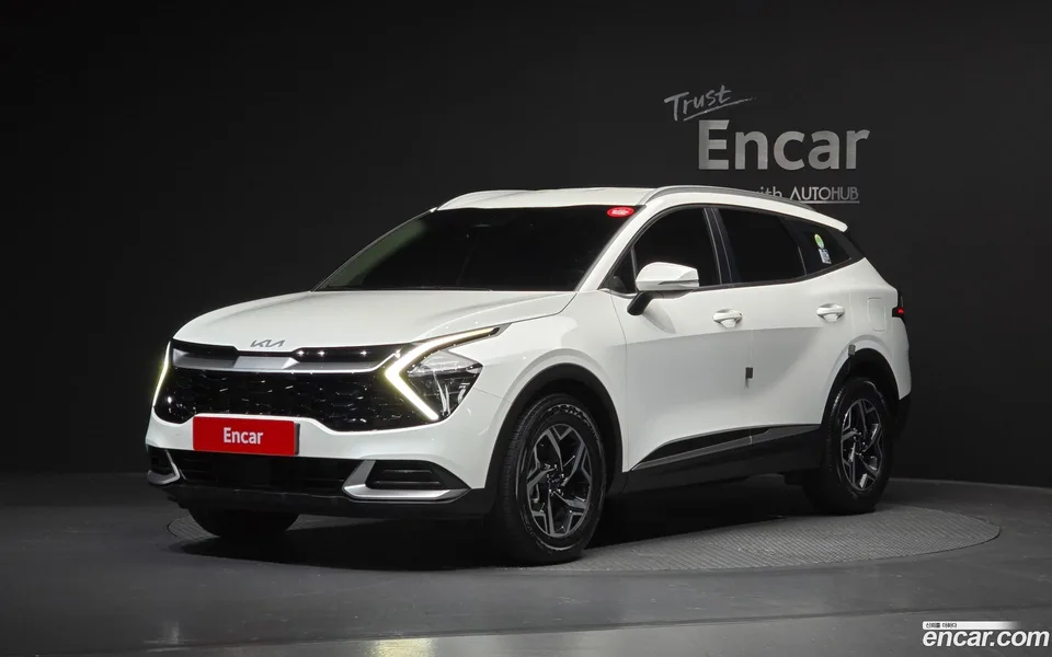 Kia Sportage 1.6 2WD 2022 — фото 1, купить с доставкой в Москву