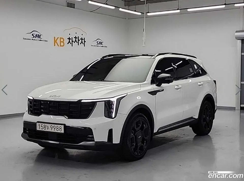 Kia Sorento 2.5T 4WD 2023 — фото 1, купить с доставкой в Москву