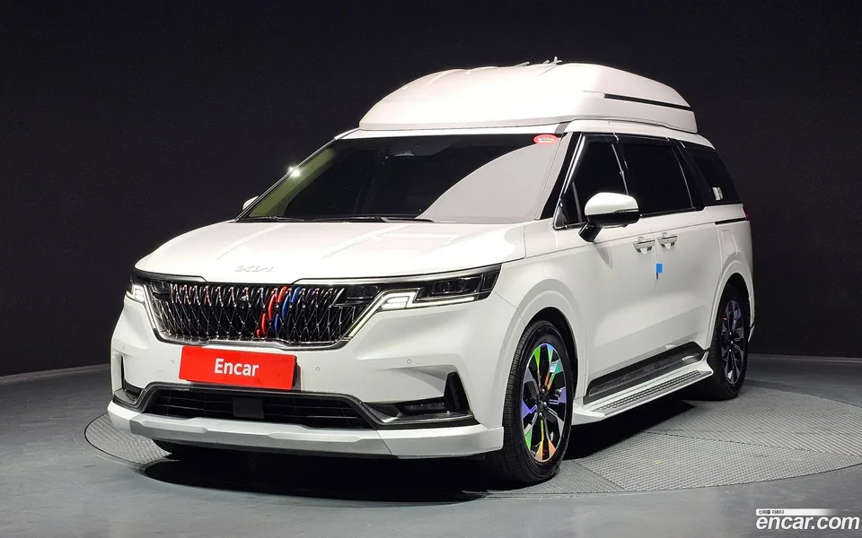 Kia Carnival 9 2022 — фото 1, купить с доставкой в Москву