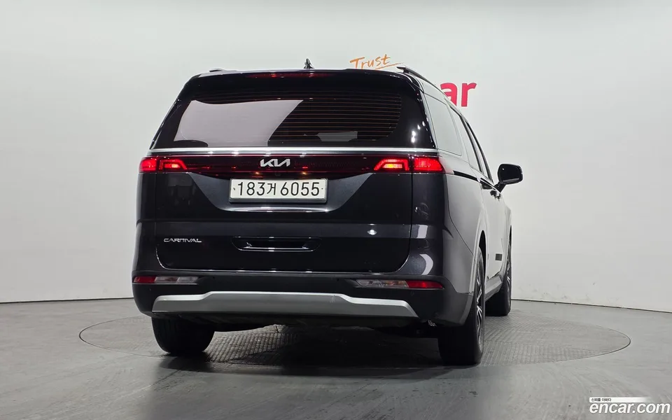 Kia Carnival 9 2022 — миниатюра 4