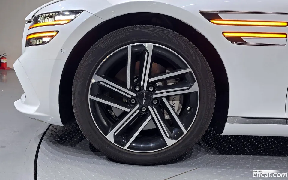 Genesis G80 2.5 AWD 2024 — миниатюра 5