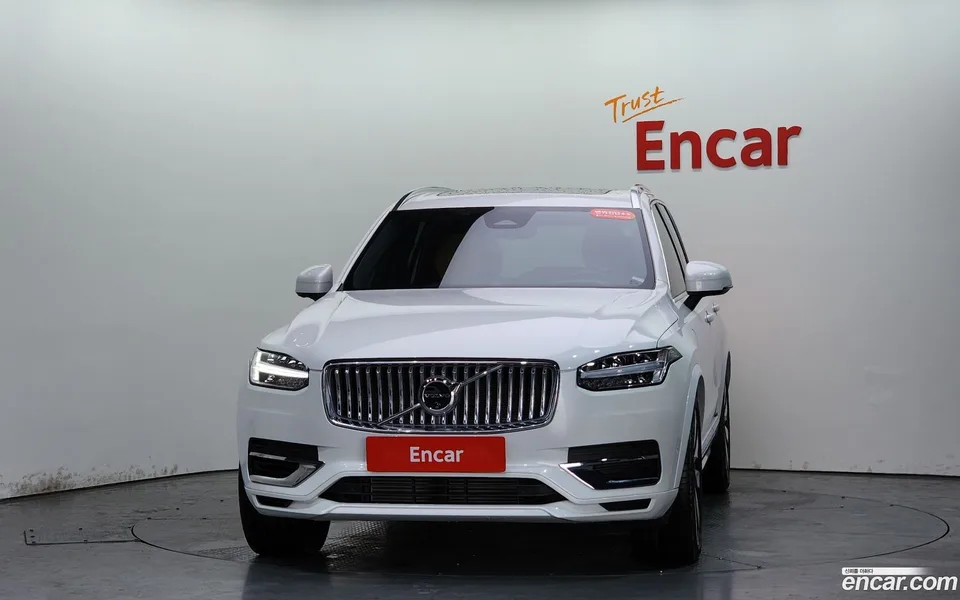 Volvo XC90 T8 2024 — миниатюра 3