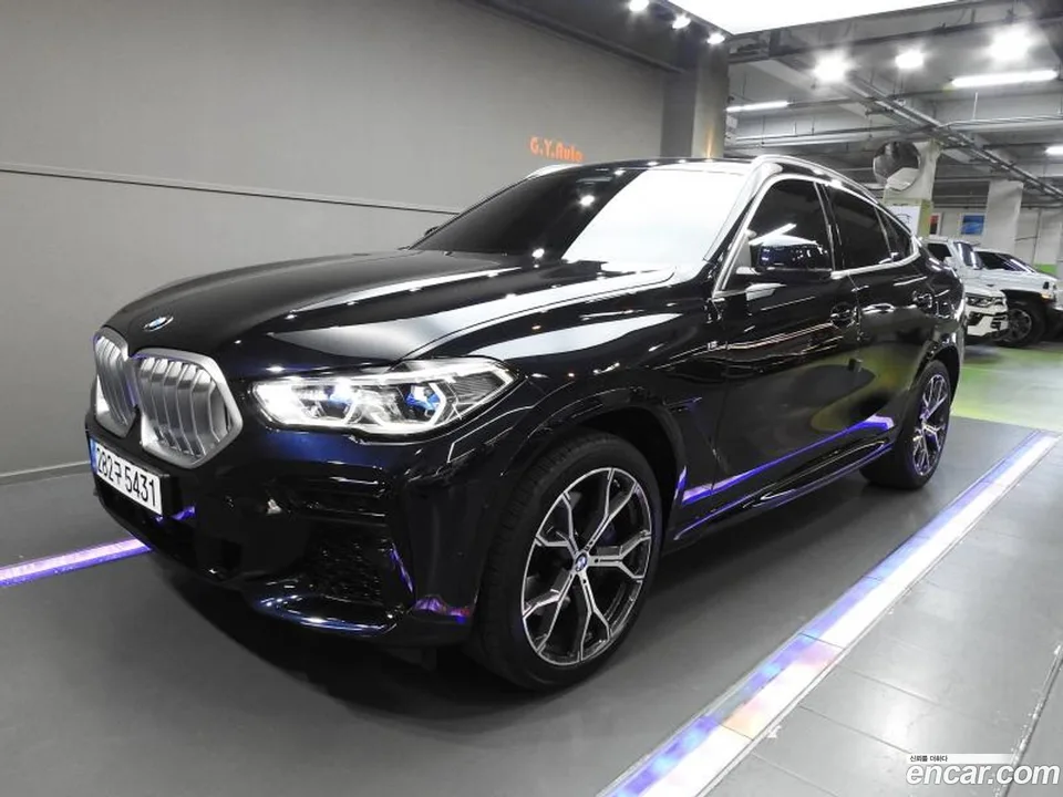 BMW X6 xDrive40i M 2022 — миниатюра 3