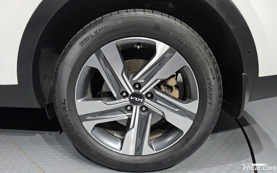 Kia Sorento HEV 1.6 2WD 2023 — миниатюра 5
