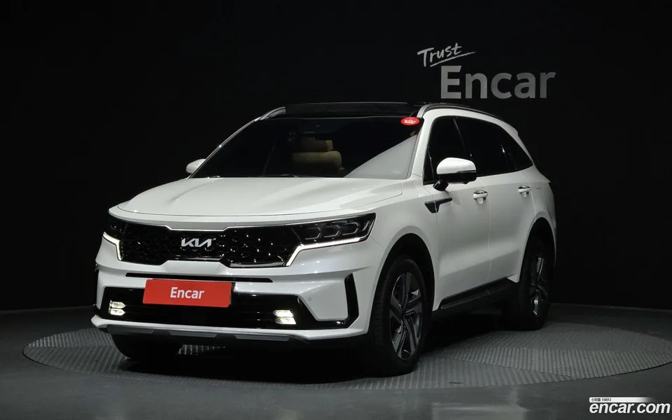 Kia Sorento HEV 1.6 2WD 2023 — фото 1, купить с доставкой в Москву