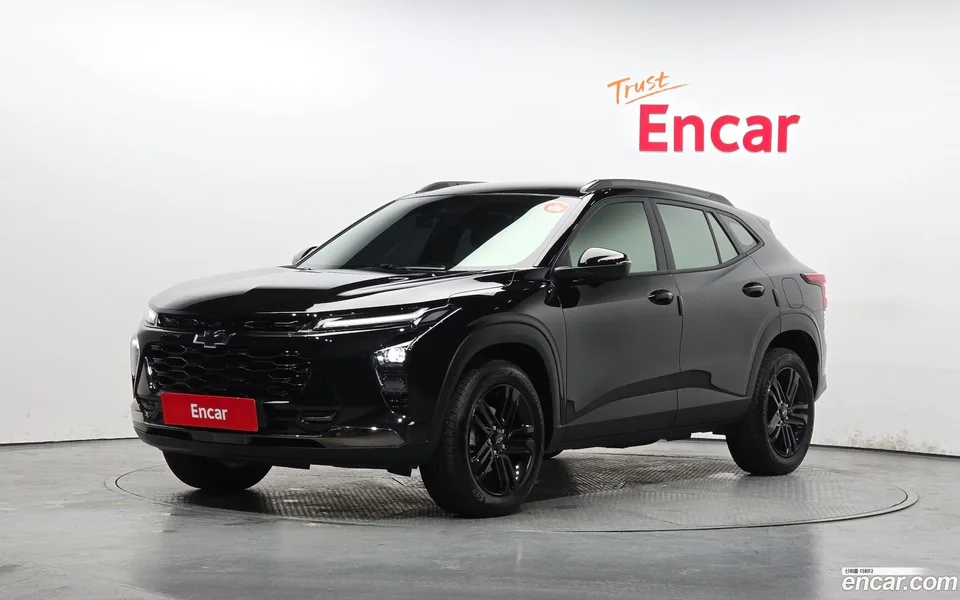 Chevrolet Trax Crossover 1.2 ACTIV 2023 — фото 1, купить с доставкой в Москву