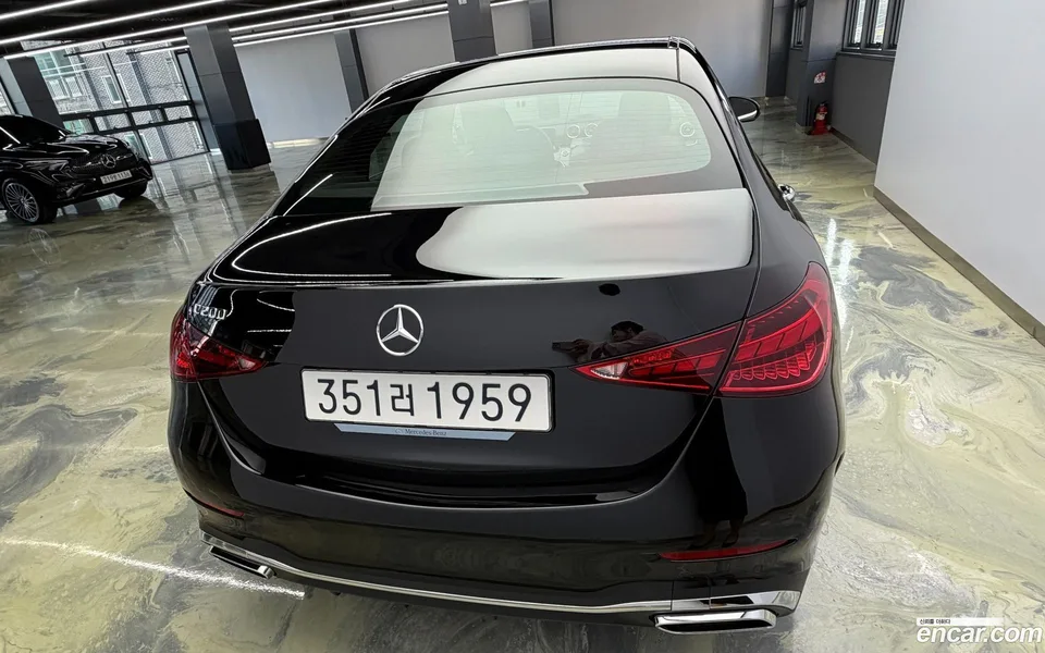 Mercedes-Benz C-Class C200 AMG Line 2025 — миниатюра 4