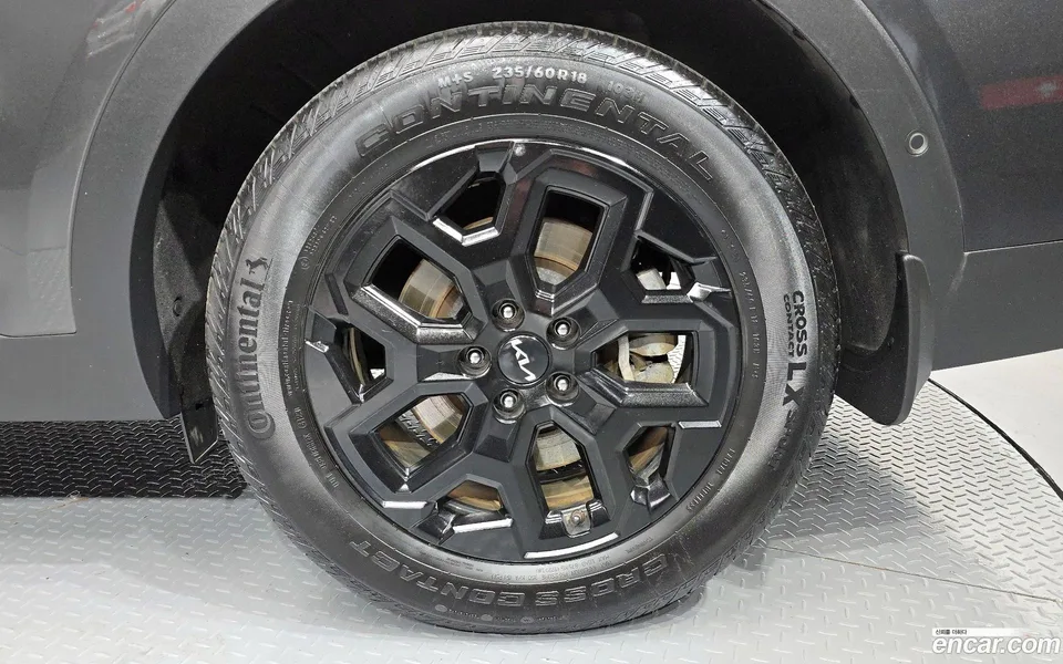 Kia Sorento HEV 1.6 2WD 2023 — миниатюра 2