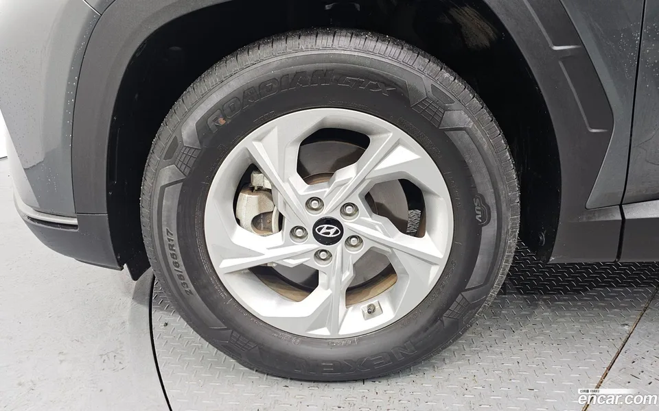 Hyundai Tucson 1.6 2WD 2022 — миниатюра 2