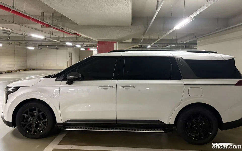 Kia Carnival HEV 7 X Line 2026 — миниатюра 2