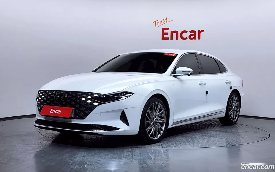 Hyundai Grandeur IG 2.5 2022 — фото 1, купить с доставкой в Москву