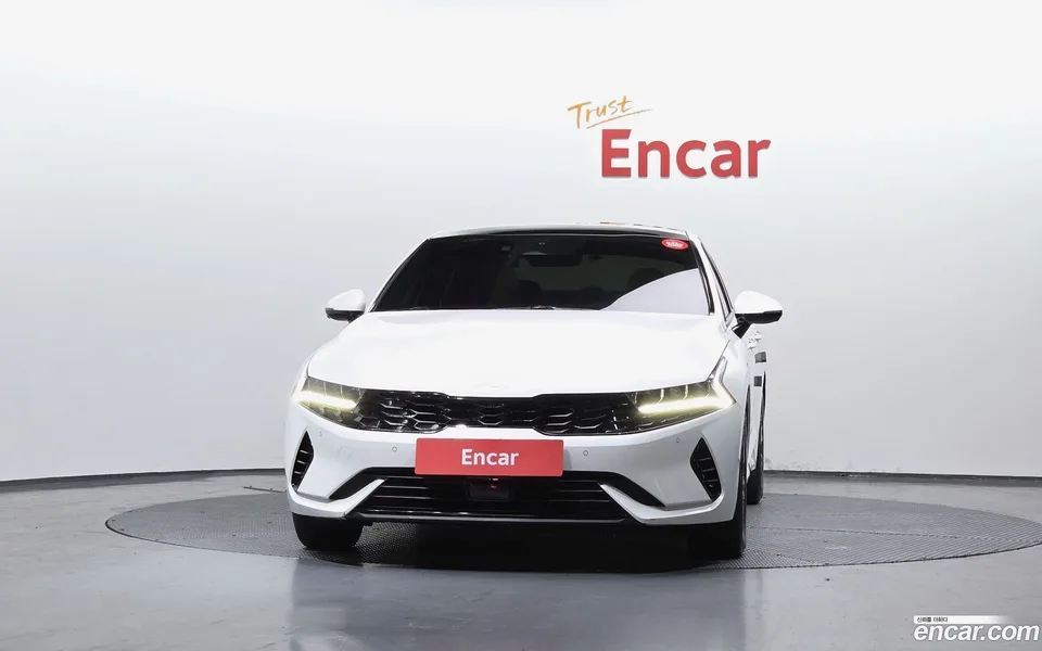 Kia K5 Hybrid 2022 — миниатюра 3