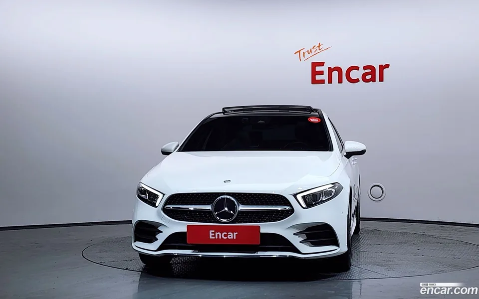 Mercedes-Benz A-Class A250 4MATIC 2023 — миниатюра 3
