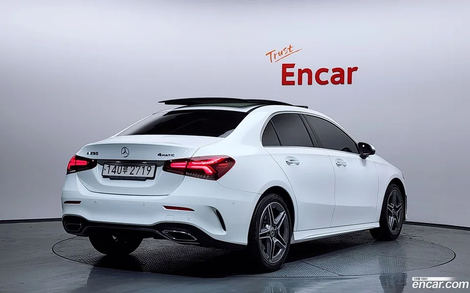 Mercedes-Benz A-Class A250 4MATIC 2023 — фото 1, купить с доставкой в Москву