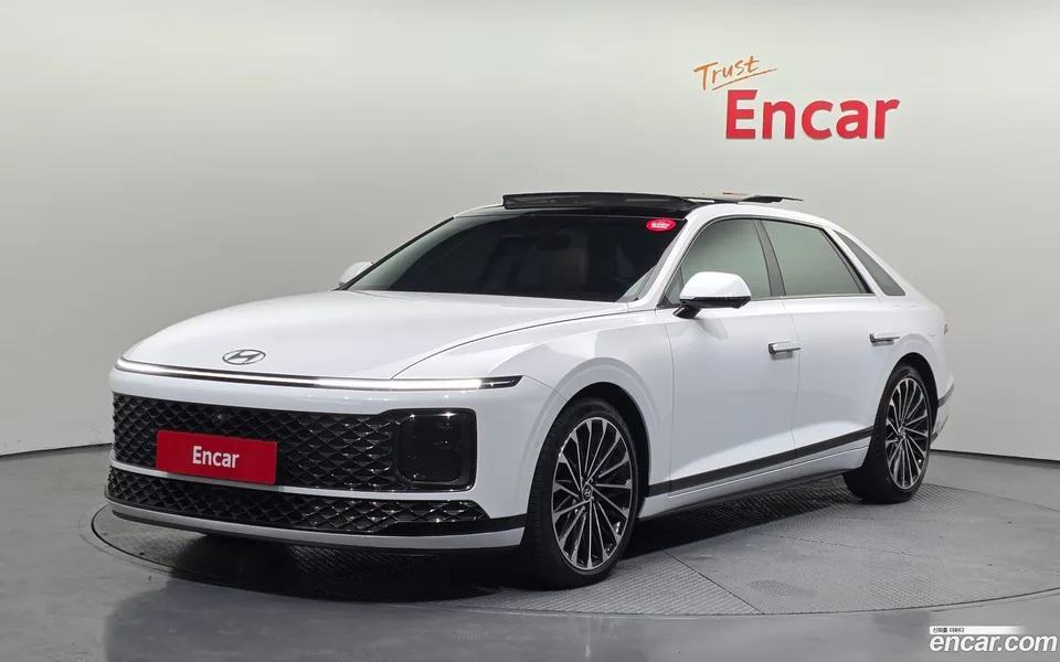 Hyundai Grandeur Hybrid 2023 — фото 1, купить с доставкой в Москву