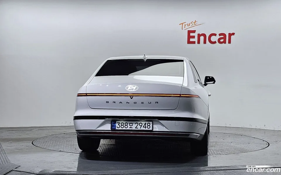 Hyundai Grandeur 3.5 2WD 2023 — миниатюра 4