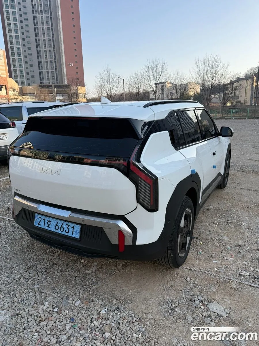 Kia EV3 2WD 2026 — миниатюра 3