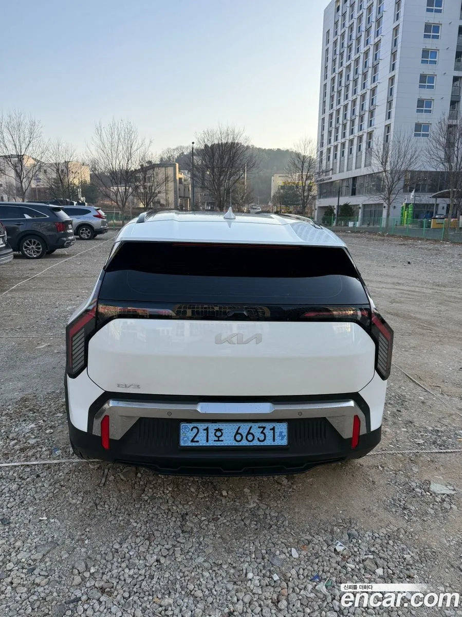 Kia EV3 2WD 2026 — миниатюра 4