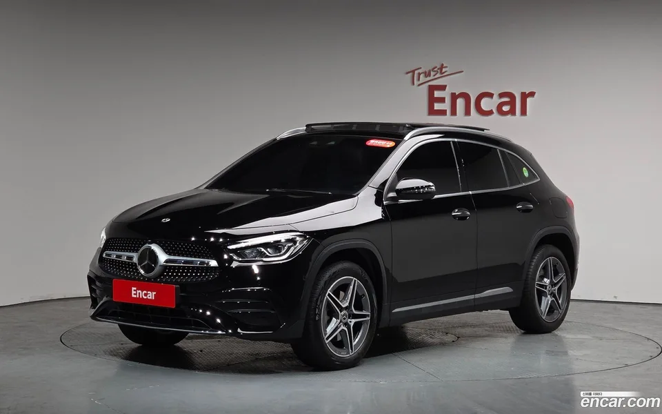 Mercedes-Benz GLA-Class GLA250 4MATIC 2023 — фото 1, купить с доставкой в Москву