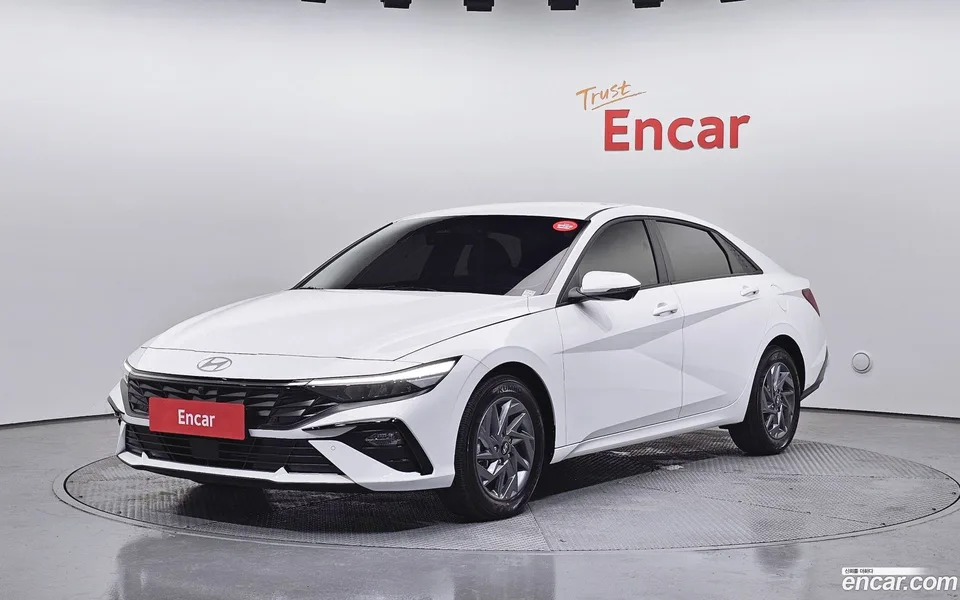Hyundai Avante CN7 1.6 2025 — фото 1, купить с доставкой в Москву