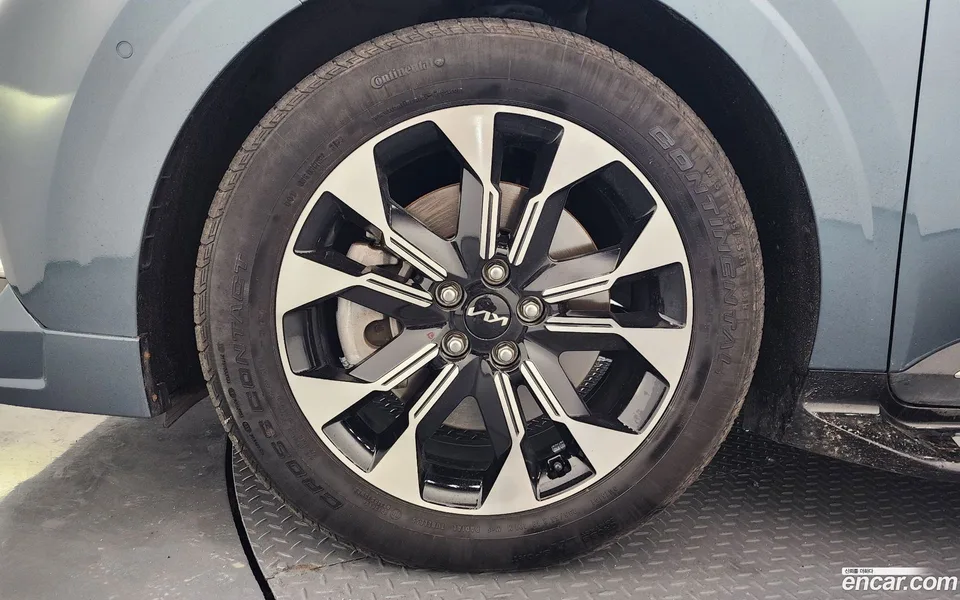 Kia Carnival 9 () 2022 — миниатюра 2