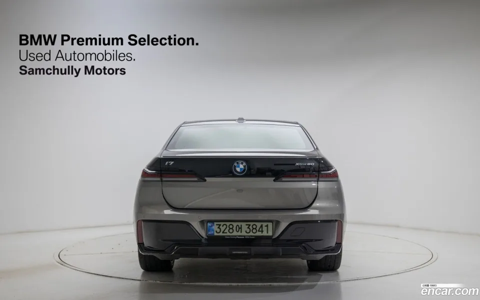 BMW i7 xDrive 60 M 2025 — миниатюра 3