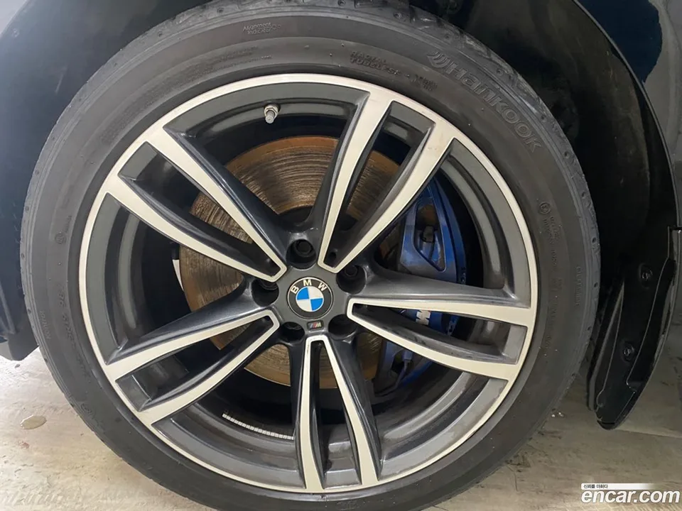 BMW 6 Series GT 620d xDrive M 2022 — миниатюра 5