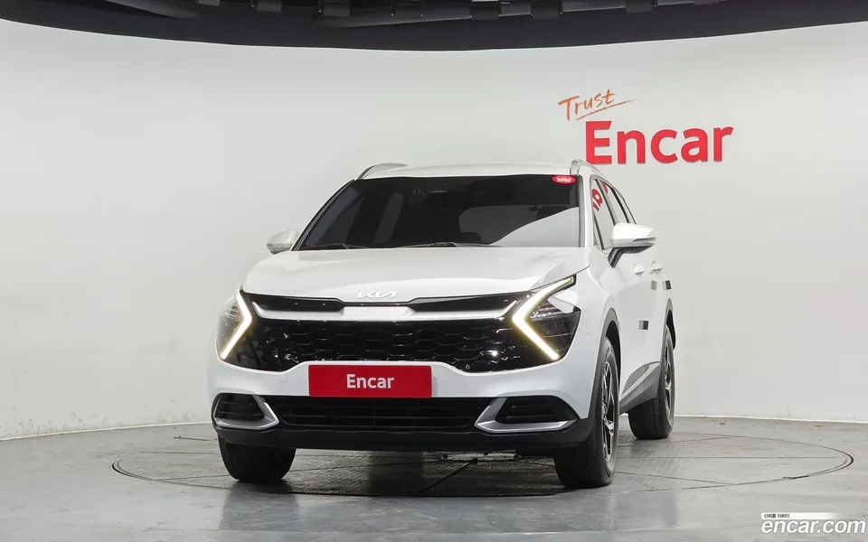Kia Sportage 1.6 2WD 2022 — миниатюра 3