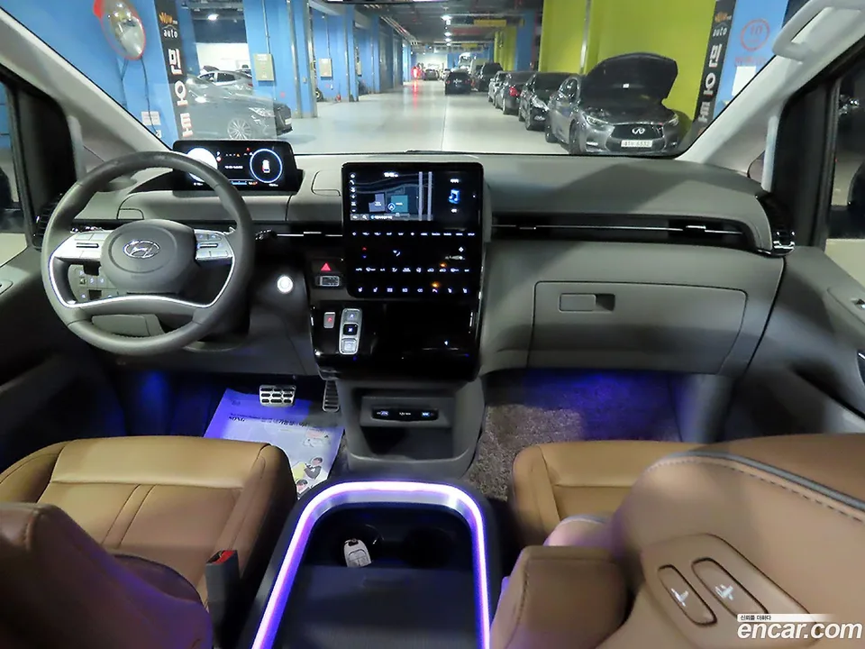 Hyundai Staria 4WD 9 2024 — миниатюра 2