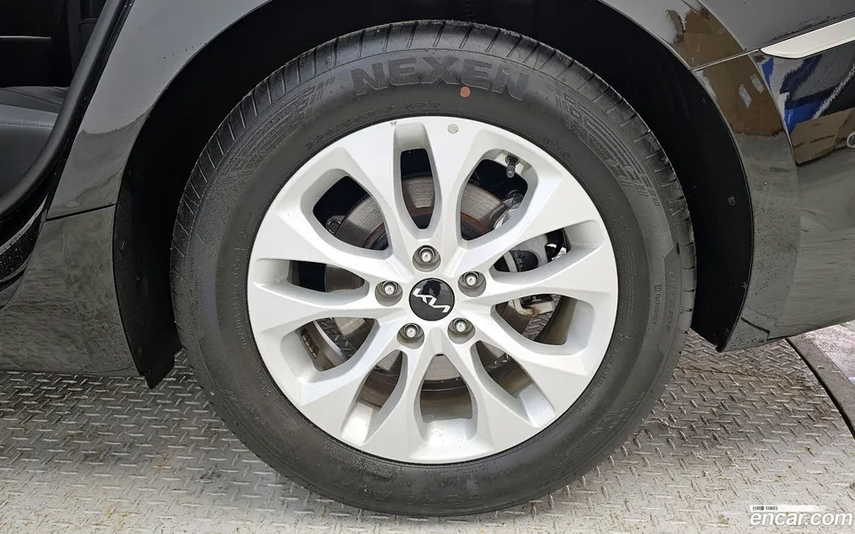 Kia K8 2.5 2WD 2024 — миниатюра 2