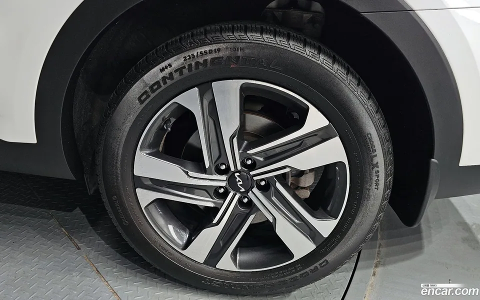 Kia Sorento HEV 1.6 2WD 2022 — миниатюра 2
