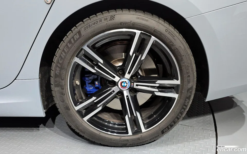 BMW 3 Series 320i M 2022 — миниатюра 5