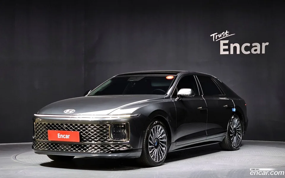 Hyundai Grandeur Hybrid 2025 — фото 1, купить с доставкой в Москву