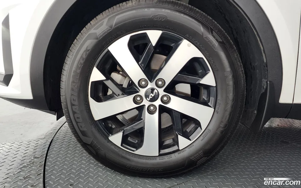 Kia Sorento 2.2 2WD 2023 — миниатюра 2